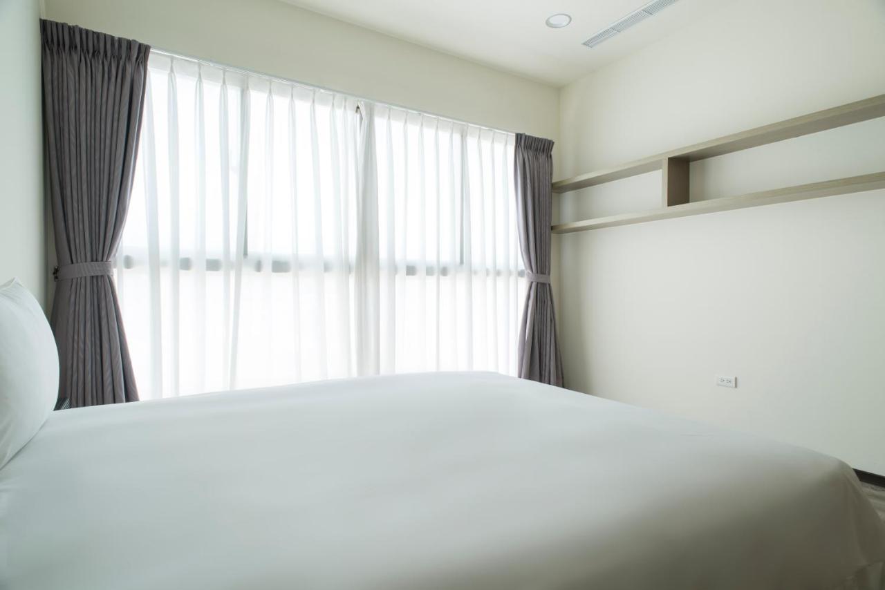 Whoops Hotel Tajcshung Kültér fotó